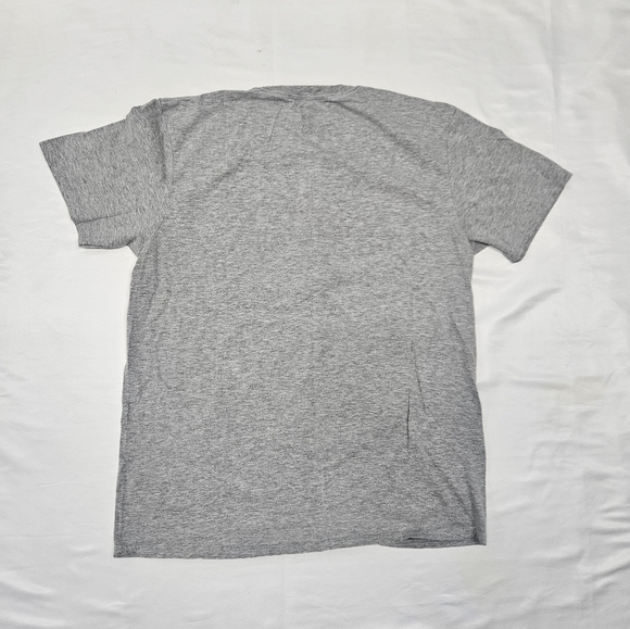 Las Vegas Raiders Size: L Fanatics Brand Grey Unisex Short Sleeve t-shirt - Picture 6 of 6